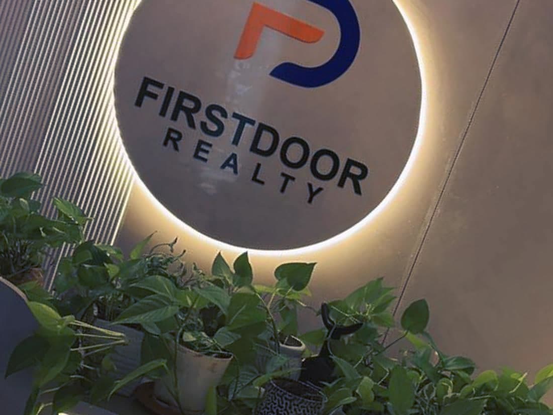 Client office — FirstDoor Realty
